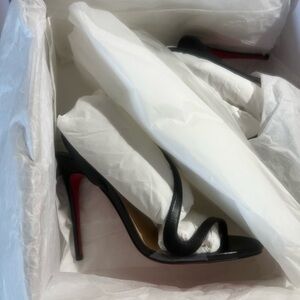 Christian Louboutin Tan Shoe Box with Black Label